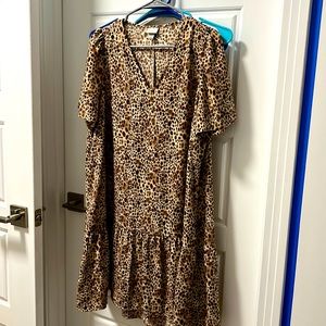 Med print dress